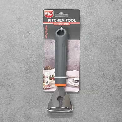 Çelik Pratik 18 Cm Soyacak