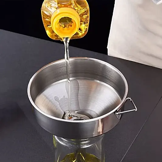 Paslanmaz Çelik 14 Cm Yağ ve Sıvı Hunisi